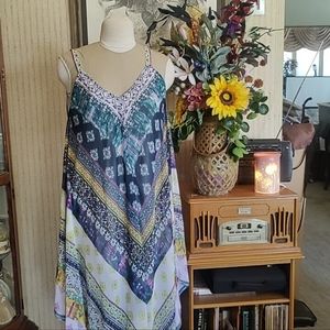 GNW Large scarf dress with attached white slip